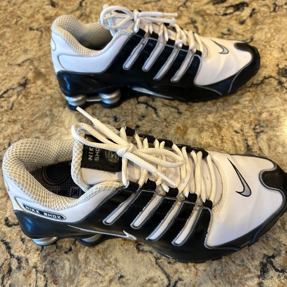 NIKE SHOX SNEAKERS